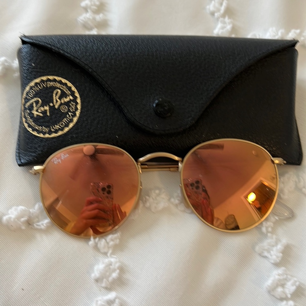 Ray-Ban round rose gold sunglasses